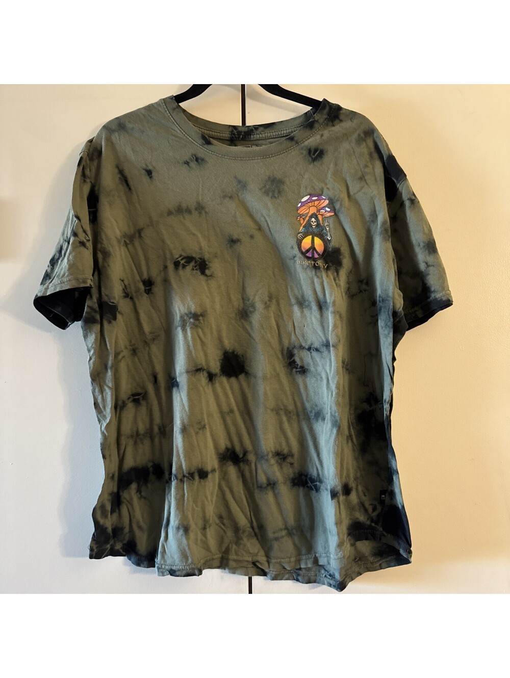 Dikotomy Big Trip Ultra Wash Tee Mens XL Green Black Tie Dye Mushroom Peace